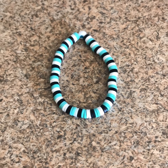 Homemade bracelets! - Picture 4 of 6